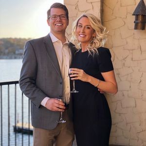 Meet your Posher, Dakota